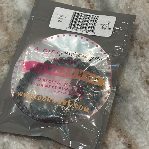 Set Of 2 Beaded Owl Bracelets *Blue* - Picture 3 of 4